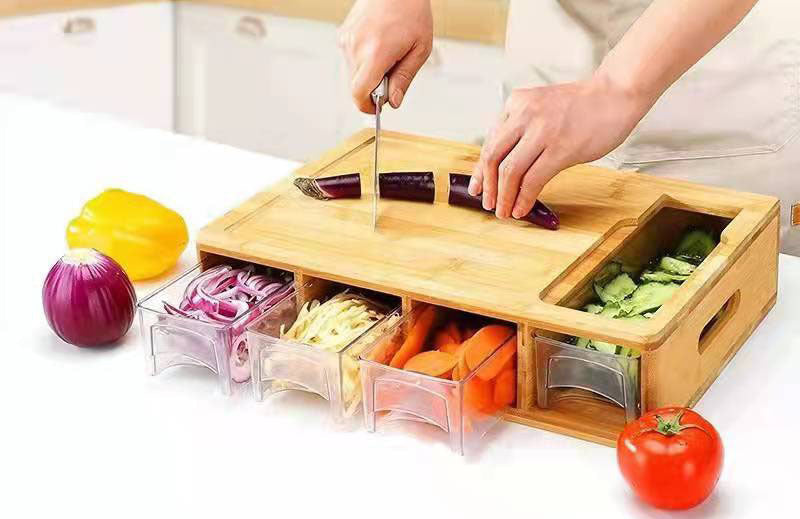 Cutting board with containers – the perfect solution for the kitchen